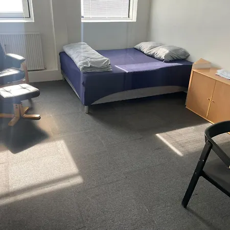 Lägenhet Airport House *